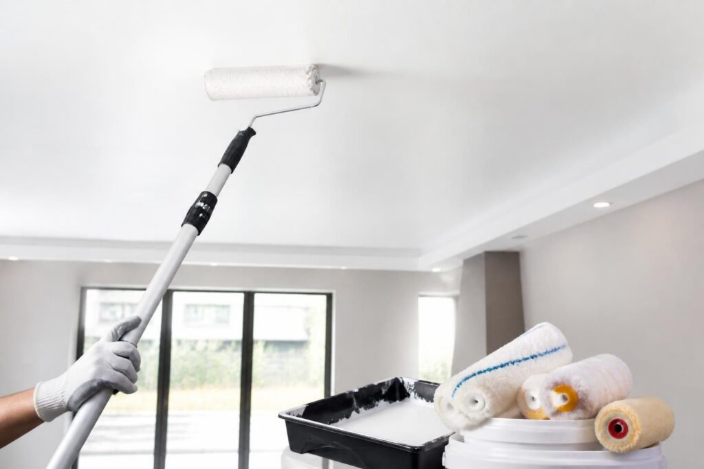 découvrez comment choisir le rouleau à peinture idéal pour votre plafond et obtenir un résultat impeccable facilement. conseils et astuces pour un plafond parfaitement peint.